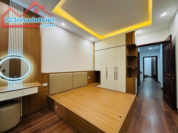 Nhà Ba Đình 45m2 x 5 tầng, cách mặt phố 10M - 2 thoáng. - 2