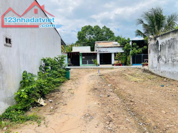 Đất Mặt Tiền Mai Thị Buội Giáp Thị Trấn Củ Chi, Diện Tích 280m2, Sổ Hồng Riêng - 1