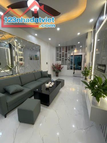 Bán nhà riêng 30m2, 5,2 tỷ tại Khâm Thiên, Đống Đa, Hà Nội - 1