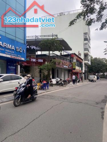 BÁN NHÀ  MỚI KENGTÂY HỒ - NGÕ BA GÁC PHI -  BA BƯỚC CHÂN RA HỒ TÂY