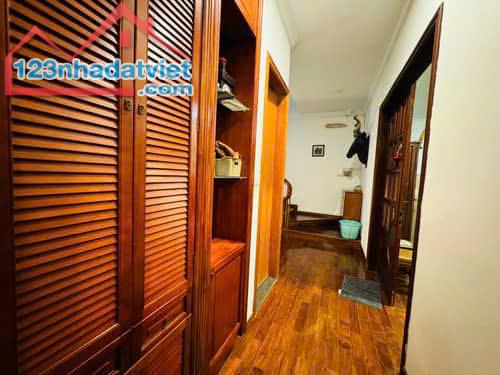 Bán nhà Phường Mai Dịch – Phân Lô – Vỉa hè – Lô góc – Ô tô tránh – 150m2 – 5 Tầng – 40 tỷ - 2