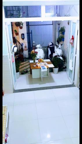 ♣ Kiệt gần Chợ Đống Đa , 40m2, lửng đúc, sạch đẹp, cây xanh mát rượi 2.3x tỷ - 3