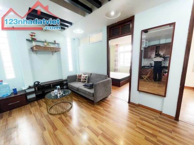 Cần bán căn hộ chung cư mini phố Chùa Bộc, Đống Đa 55m, 2 ngủ giá 1.73 tỷ, full đồ - 1