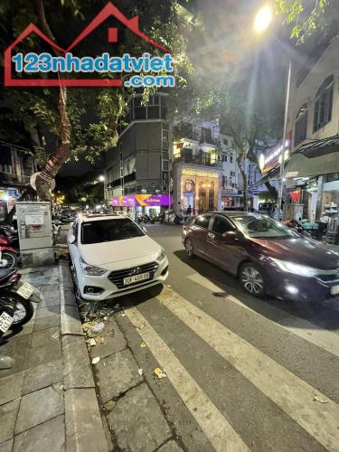 Ngã Tư Hàng Phèn Bát Sứ 80M2 Mặt Tiền 4M 54 Tỷ 3 Tầng Nhà Đẹp