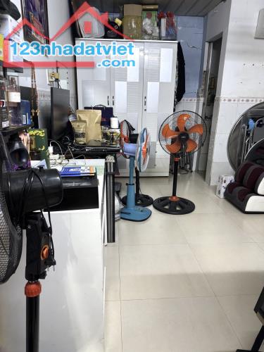 Bán nhà quận 6 - Hẻm xe hơi - Chủ đổ bê tông cốt thép 6.3 tỷ - 2