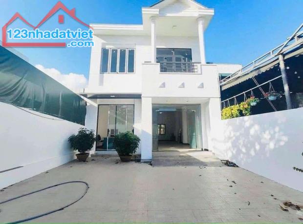 MỘT SỐ nhà CHO THUÊ - NGANG TỪ 7M trở lên - NHẬN DIỆN THƯƠNG HIỆU TỐT