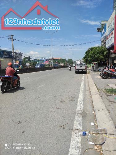 Bán đất siêu hiếm mặt tiền liên phường quận 9- diện tích 143m2 ngang 6m- giá 28 tỷ - 2