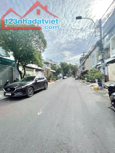 Bán Nhà Đẹp 7 Tầng ,Tháng Máy Dòng Tiền 50tr.Tháng,Đường Số Tân Kiểng ,Q.7,