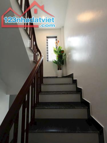 Bán nhà Bát Khối - Long Biên. Gần dự án cầu Trần Hưng Đạo. Ngõ nông, 30m x 5T. - 4