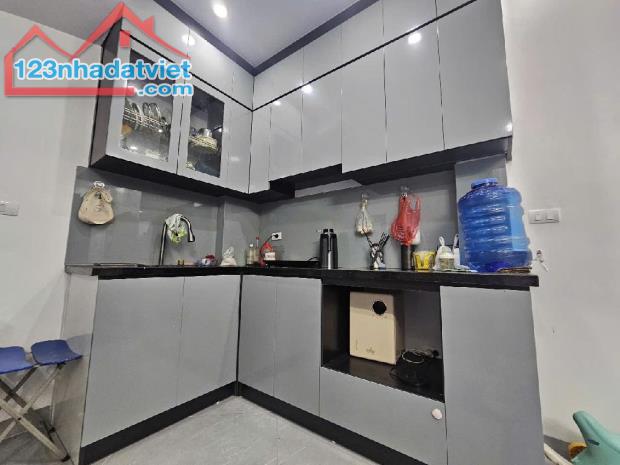 Bán nhà Đền Lừ - Hoàng Mai, Cách ô tô vài bước, Nhà đẹp, ở luôn. 5 tầng đủ công năng, 6.25 - 1