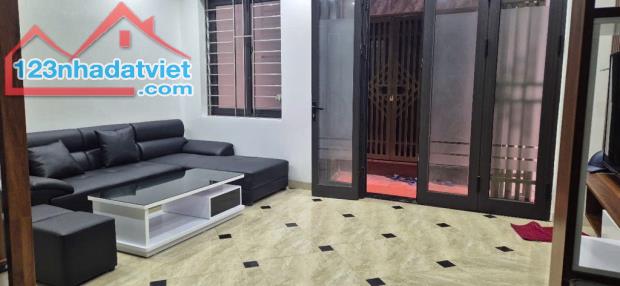 NHÀ MỚI ĐẸP VÂN CANH, GẦN PHỐ, 2 THOÁNG, 20m RA MẶT ĐƯỜNG 422B.