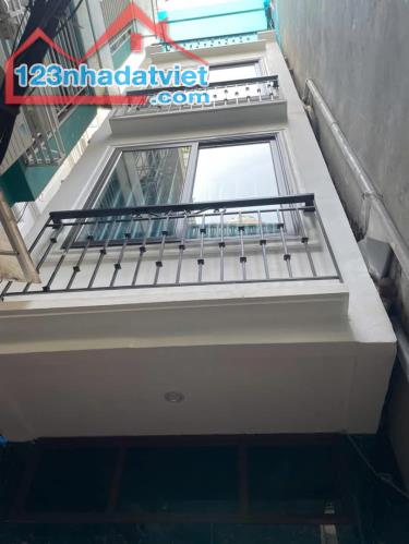 BÁN NHÀ NGUYỄN LƯƠNG BẰNG - ĐỐNG ĐA - 4 TẦNG - FULL NỘI THẤT - 6.5 TỶ