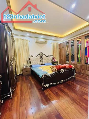 Bán nhà đẹp mê ly phố Tôn Thất Tùng 100m2, 7T thang máy, MT5.3m căn góc ô tô chỉ 31 tỷ - 3
