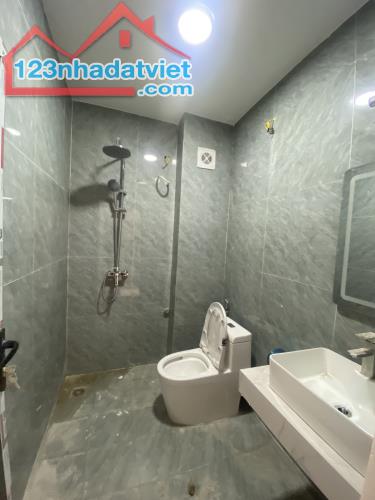 🔥 GIÁ SỐC! Chỉ 2,8 TỶ – Sở Hữu Ngay Nhà 3 Tầng, 45m², FULL NỘI THẤT, Ô TÔ ĐỖ CỬA 🔥 - 5