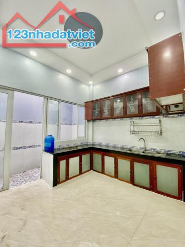 NHÀ MỚI - 4 TẦNG BTCT - SÂN THƯỢNG - 4 X 21(85M2) - ÂU DƯƠNG LÂN P3 Q8 - GIÁ 7.98 TỈ. TL - 2