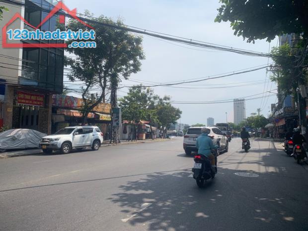 BÁN NHÀ 3 TẦNG Nhà Mới thiết kế sang trọng thông thoáng.🔥