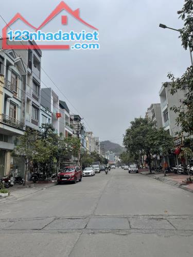 Bán Đất Mặt Đường Bãi Muối,P.Cao Thắng. DT:67.2m2,MT:4.2m Siêu Đẹp !!! - 1