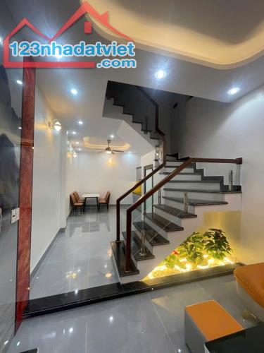 NHÀ 3 TẦNG CHÍNH CHỦ 2,X tỉ, NGÕ PHỐ BÌNH LỘC, TP HẢI DƯƠNG - 2