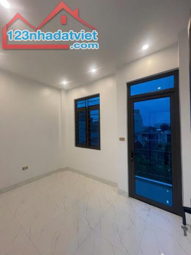 NHÀ 3 TẦNG CHÍNH CHỦ 2,X tỉ, NGÕ PHỐ BÌNH LỘC, TP HẢI DƯƠNG - 3