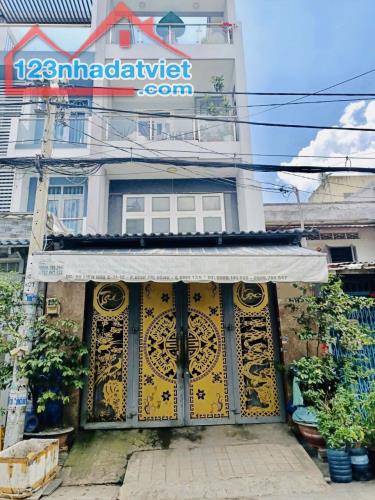 Bình Tân, mặt tiền kinh doanh- Nhà đẹp 4 tầng, 100m2 (5x20) giáp Tân Phú, Quận 6