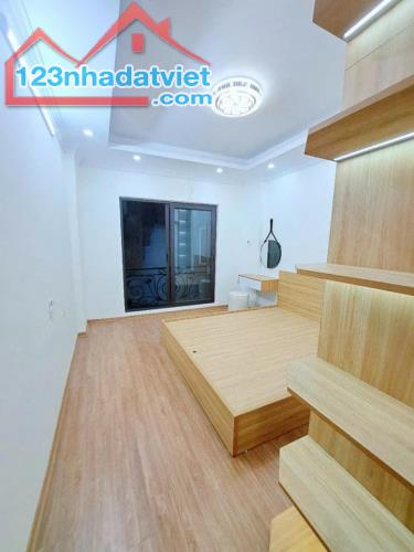 Bán nhà 5 tầng 32m², 5.1 tỷ, Nguyễn Khoái - Hoàng Mai, Sổ đỏ chính chủ - 3