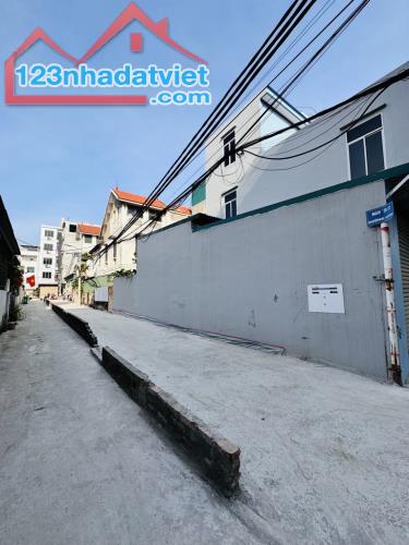 Bán nhà 4 tầng,tiện tích đầy đủ