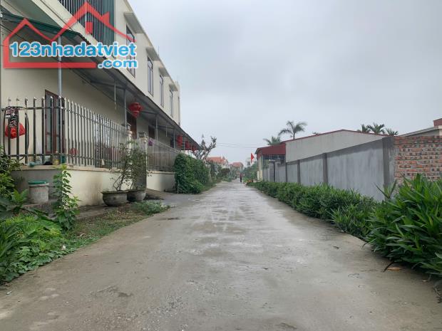 Bán lô đất 131m2 ngang 10m tuyến 2 trục thôn Phong Cầu Đại Đồng Kiến Thụy - 1