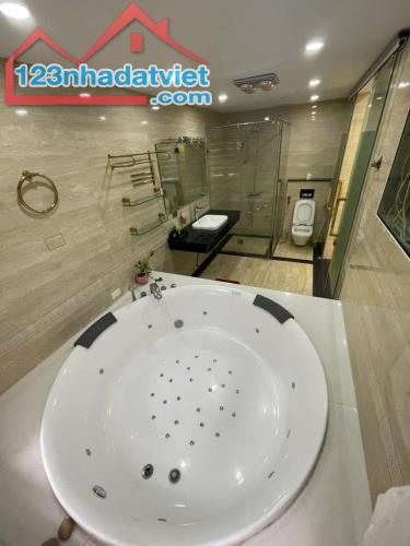 LIỀN KỀ-Phố Hoàng Hoa Thám, Lô Góc, Ô tô dừng đỗ 130m2/4Tầng/MT 7m 39.6 Tỷ - 4