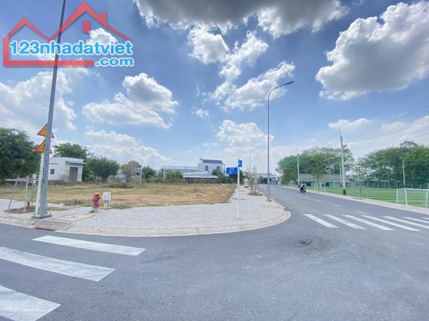 Cần Bán Lô Góc 2 Mặt Tiền Dự Án Khu Nhà Ở Hoàng Lộc Giá 2ty350 - 1