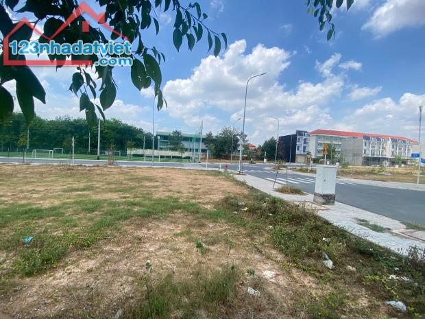 Cần Bán Lô Góc 2 Mặt Tiền Dự Án Khu Nhà Ở Hoàng Lộc Giá 2ty350 - 3