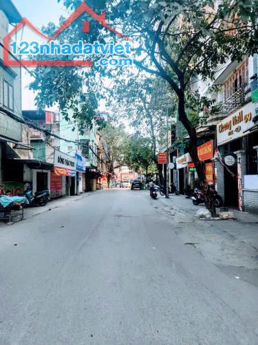 💥💥 PHỐ VÍP -AN HOÀ- TRUNG TÂM QUẬN HÀ ĐÔNG 💥 💥  ➡️ NHỈNH 4 TỶ - SIÊU PHẨM -- ĐỘC NHẤT