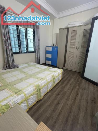 Chính Chủ Cần Bán Nhà 31m2 Giang Biên Long Biên 4T Ô Tô Đỗ Cạnh Nhà Hơn 4 Tỷ - 3