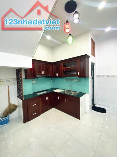 Nhà Hẻm Ô Tô Phan Huy Ích, 3 Tầng, 35m², 3PN 2WC, chỉ 4.xx tỷ - 1