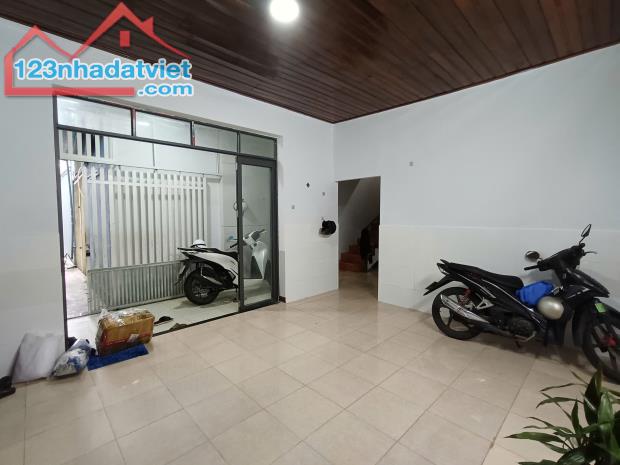 🔥🚀🏘️HOT.HOT.HOT NHỈNH 2 TỸ PHẠM NHỮ TĂNG. 80M2