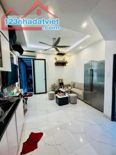 Bán nhà 295 Bạch Mai xe ba gác đỗ cửa, nhà xinh xắn ở ngay 30m giá 5.85 tỷ. - 1