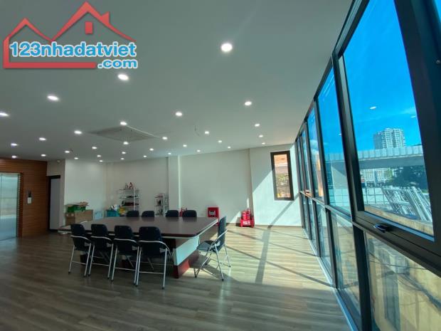 BÁN GẤP NHÀ MẶT PHỐ DƯƠNG QUẢNG HÀM, VỈA HÈ, KINH DOANH_DT 100M2, 4TẦNG, MT 5M, 32TỶ - 2