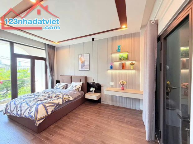 Bán Nhà Lô Góc 2MT Đường Nại Nghĩa 7-Gần Sông Hàn -Gần Trần Hưng Đạo, Q.Sơn Trà- Gía 4,8Tỷ