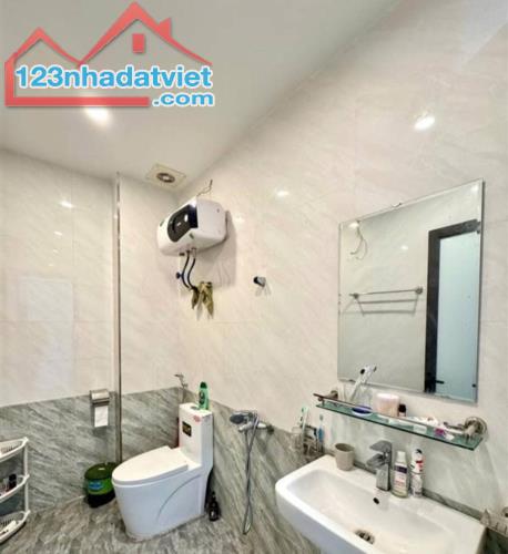 Bán nhà Lũng Đông, Đằng Hải, Hải An, Hải Phòng. 3 tầng, 62m2, 3,45 tỷ. Ngang 4,5m, d2 - 3