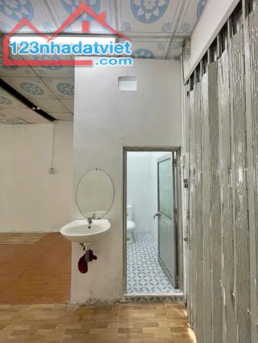 cần bán nhanh căn nhà mặt tiền đường nhựa 112m2 ở Củ Chi giá 710 triệu.SHR - 3