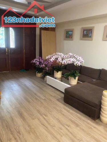 BT Phố Đội Cấn 120m*6T, MT 6m, căn góc, vỉa hè 4m, ngõ 3 ô tô tránh, ô chờ thang máy 38 tỷ - 1