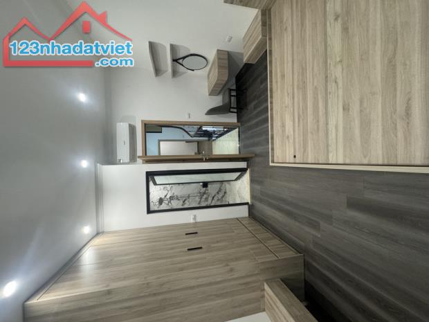 5 TẦNG NHÀ MỚI -THANG MÁY NHẬP KHẨU -NỘI THẤT LONG -ÔTÔ VÀO -CẠNH PARK CITY -HÀ ĐÔNG. - 2