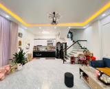 Nhà 3 tầng cực phẩm phố Miếu Hai Xã chỉ việc xách vali về ở