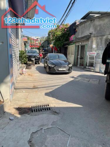 Hoàng Mai - gần phố 20m ra oto , đủ tiện ích dt 30M giá 4.95 tỷ SĐ nở hậu