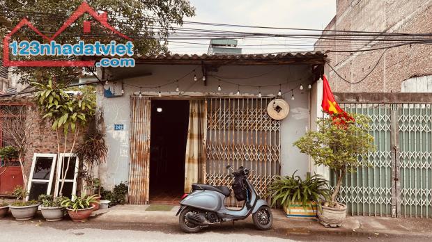 ĐẤT ĐẸP - GIÁ TỐT - Vị Trí Đắc Địa Tại 249 Bát Khối - Phường Long Biên - Quận Long Biên -