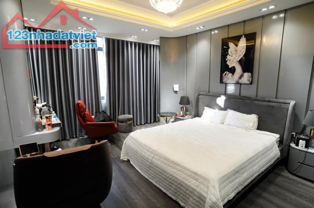 Bán Nhà Ngõ 135 Đội Cấn – Hồ Bảy Mẫu, Mặt Hồ, Kinh Doanh, Vỉa Hè, DT: 64m/4 Tầng – 26 Tỷ - 3
