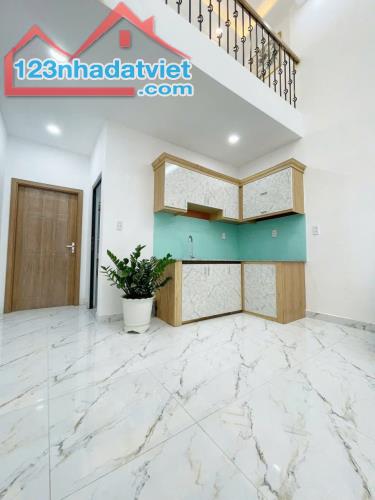 NHÀ MỚI XÂY ĐƯỜNG HỒ VĂN LONG , P.TÂN TẠO , BÌNH TÂN , NHỈNH 2 TỶ - 3