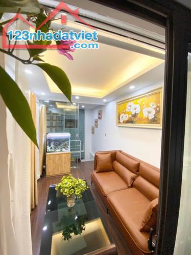 NHỈNH 3 TỶ TẦM TÀI CHÍNH HIÊM- CẦU GIẤY— NGÕ THÔNG, RỘNG-  NHÀ ĐẸP- PHẢI THẬT NHANH. - 1