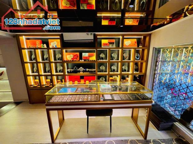 🏡 BÁN NHÀ MẶT PHỐ PHAN CHU TRINH – 35M² – 7 TẦNG – MẶT TIỀN 4.4M – HIẾM CÓ! - 3