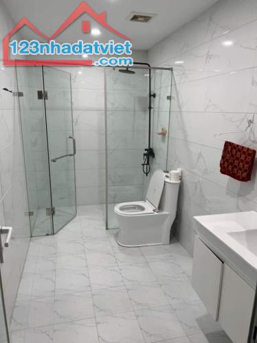 Bán gian hàng Nguyễn Trãi 92m2 giá chỉ 5 tỷ - 2