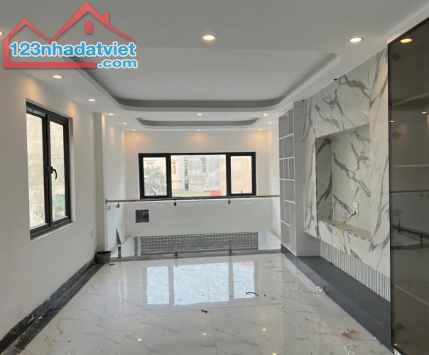 B.Á.N NHÀ DI TRẠCH_NGÕ THÔNG_ĐƠN LẬP, 37M2X4T, NHIỀU NGỦ, MẶT NGÕ, SÁT Ô TÔ TRÁNH, chỉ 4x - 3